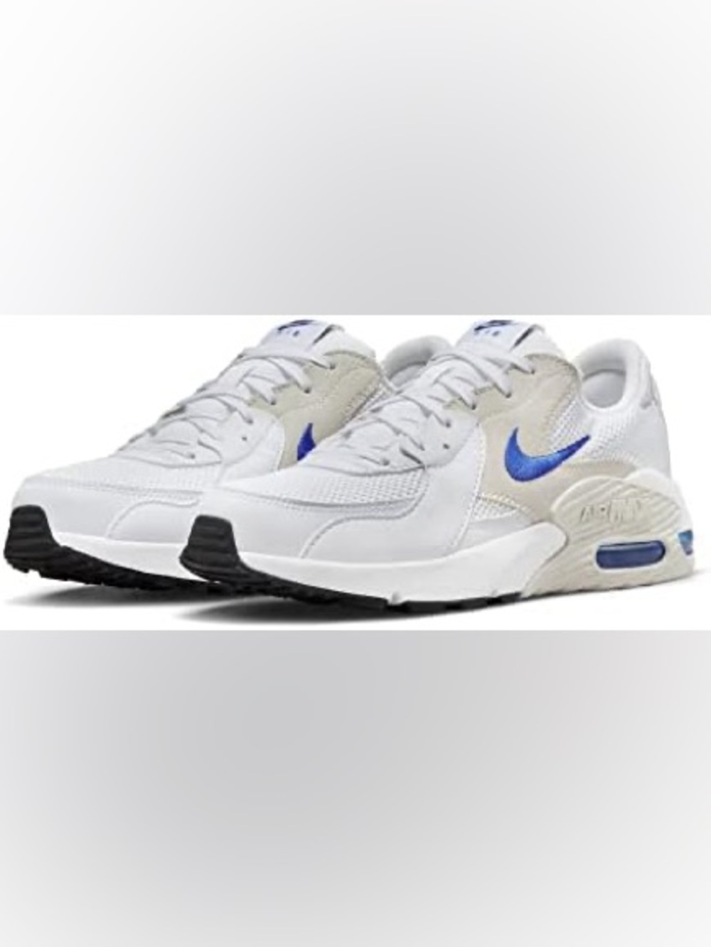 Nike women’s Nike Air Max Excee White and Casual Sneakers size 8